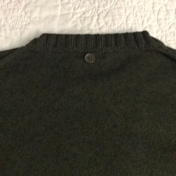 Olive green Burberry Wool and silk blend sweater - Picture 3 of 4